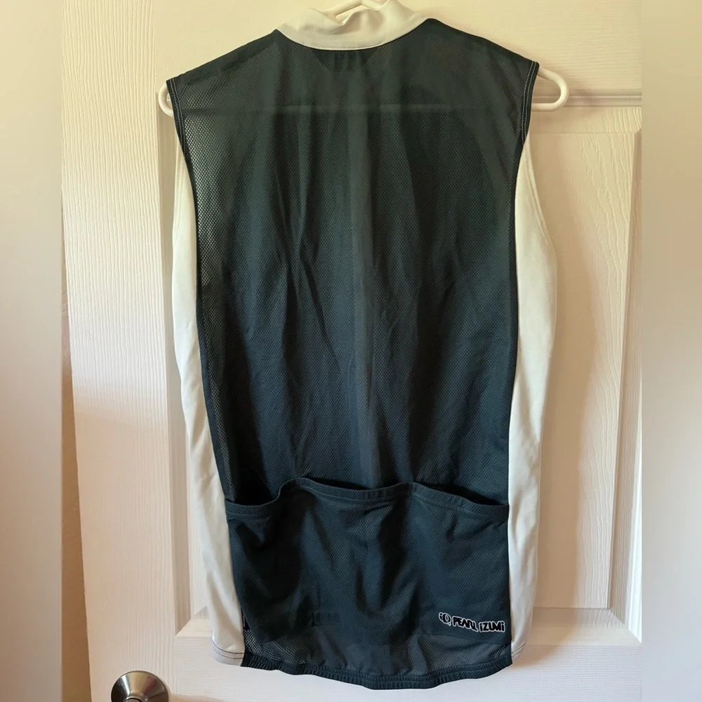 Pearl Izumi size medium